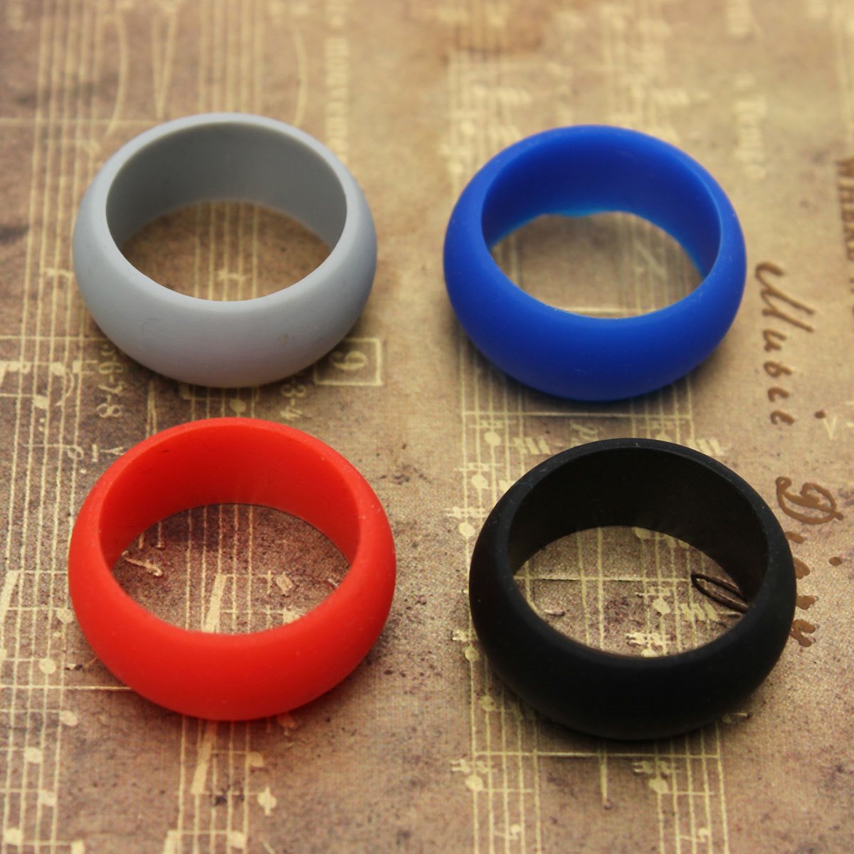 Wholesale Silicone Wedding bands Fashion Jewelry Smooth Design Outdoor sports Bands