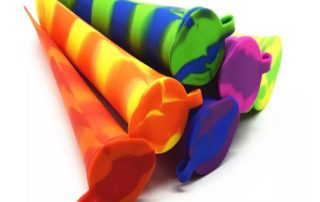 Ice Pop Mold Silicone Frozen Yogurt Tubes Reusable Silicon Molds For Ice Cream Pops with Attached Lids  