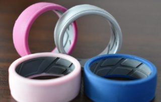 Silicone wedding bands for womenColorful durable flexible silicone wedding ring for men and women sport band