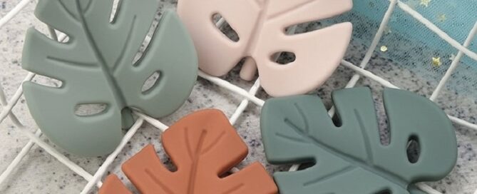 Bpa Free Carved Leaf Baby Teething Chew Toys New Food Grade Silicone Teethers