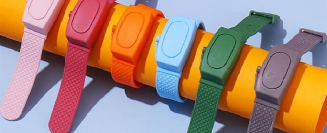 Watch Shape Hand Wash Split WristBand Dispenser Silicone Hand Sanitizer Wristband 9 silicone wristbands