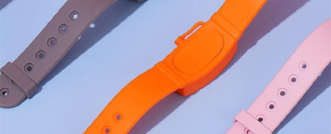 Watch Shape Hand Wash Split WristBand Dispenser Silicone Hand Sanitizer Wristband 9 silicone wristbands