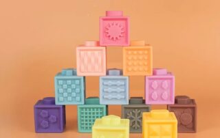 Food Grade Grasp Bricks Educational Toy Baby Rubber Soft Silicone Building Blocks Silicone Toy OEM
