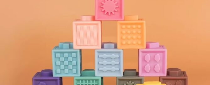 Food Grade Grasp Bricks Educational Toy Baby Rubber Soft Silicone Building Blocks Silicone Toy OEM