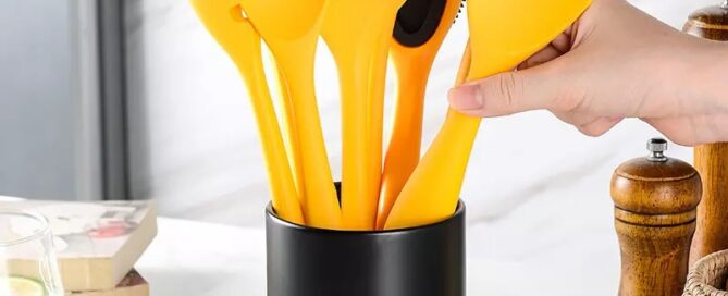 Silicon Cooking Spoons Utensils Set Nonstick 8 Pcs Set Cheap Kitchen Utensils Silicone spoon