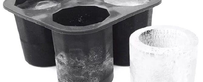 BPA Free Slow Melting 4 Cup Silicone Ice Shot Glass Ice Mold 4 Cavity Shot Glass Ice Cube Tray For Whiskey Cocktails