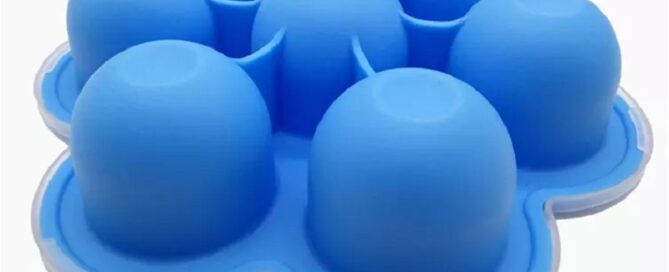 Eco-Friendly Homemade Egg Poacher Reusable Food Container with Lid Silicone Egg Bites Cooking Mold