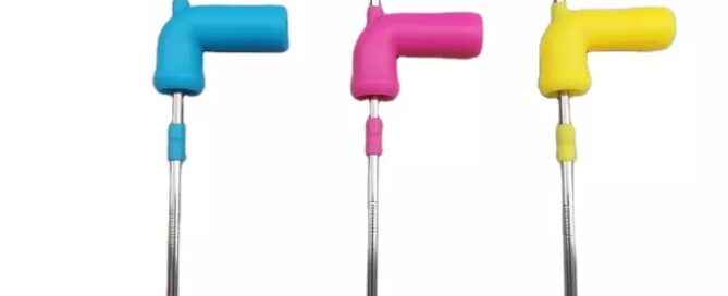 Party beer snorkel for glass bottle beer bong beer game silicone 4 in 1 bong Silicone Can Drinking Adapter Connector