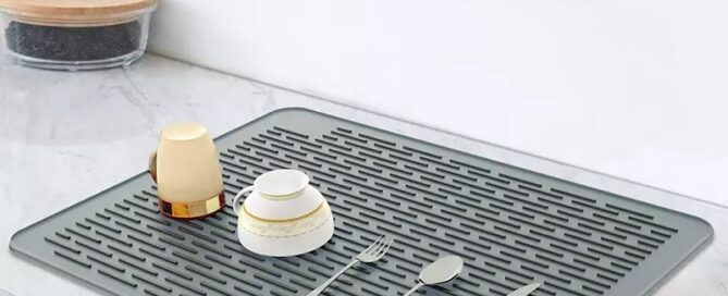 Non-Slip Silicone Dish Drying Mat heat resistant Silicone Protector pad for Kitchen Countertops