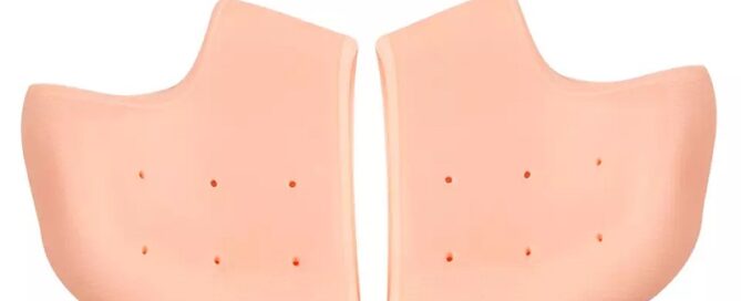 Repair Dry Cracked Heels and Reduce Pains of Plantar Fasciitis Reused Heel Sleeves Breathable Silicone Heel Protectors