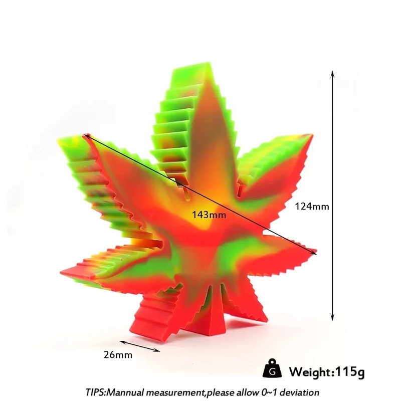 Smoking Bowl Accessory Silicone Pot Maple Leaf Trays Cigarette Ashtray With Tapping Center