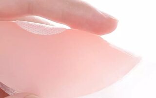 Women Reusable silicone Breast light covered Bra Flower type Breast Nipple Pies Round type Bra nipple cover Silicone bra