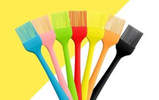 LFGB Approval Revlon Heated Silicone Brush Silicone Brush Scalp Rubber 21CM