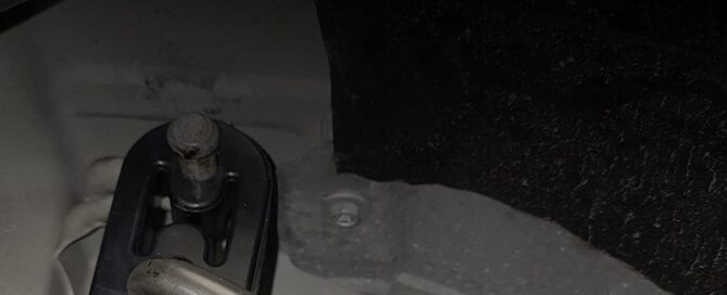 High-Density Rubber Isolator Insulator Adjustable Muffler Shock Absorber Custom Rubber Parts
