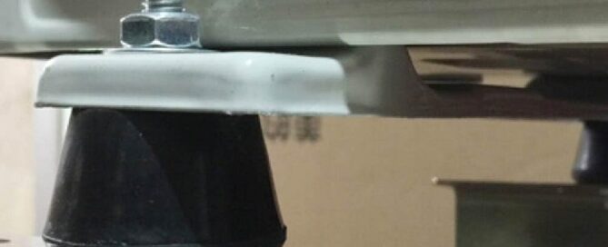 Rubber Anti-Vibration Isolator Mounts with Studs Shock Absorber for Air Compressors Large Rubber Bushings