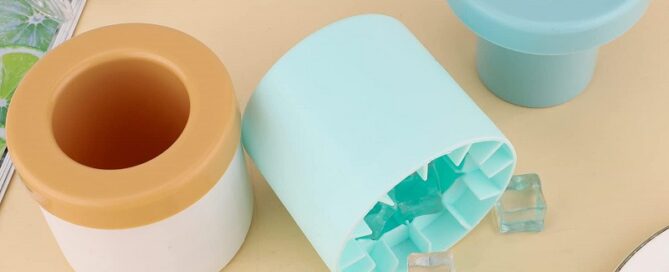 Cylinder Ice Cube Mold Silicone Ice Bucket with Lid Ice Maker Cup for Freezer Easy to Release