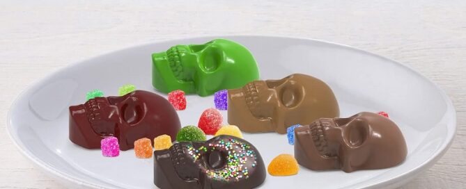Gummy Skull Silicone Candy Molds 2-piece silicone mold for Halloween Gummies Candies Jello Chocolate