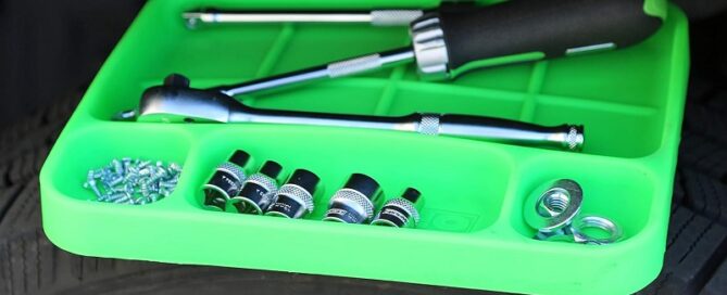 Northern Tool Rubber Mat Medium Rubber Tool Mat Tray Easily Pick Up Parts from Round-Bottom Compartments
