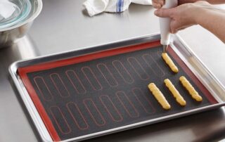 Amazon Silicone Non-Stick Baking Mat Reusable Heat Resistant Baking Mat for Cookies Macarons Bread Pastry