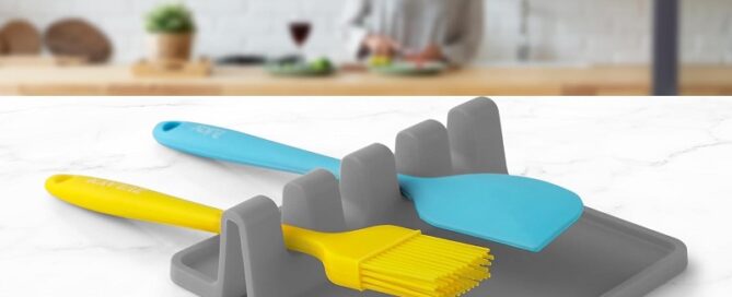 Bench Top Utility Mat Kitchen Silicone Utensil Rest with Drip Pad Spoon Holder for Stove Top