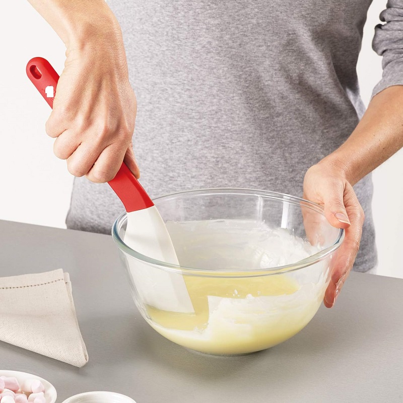 Ergonomically Shaped Silicone Spatula Heat-Resistant Silicone Head Perfect for Mixing Bowls