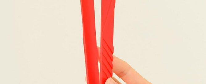 Silicone Oven Rack Push Pull Tool with Pull Clip Prevents Scalding Pull out Hot Racks Safely