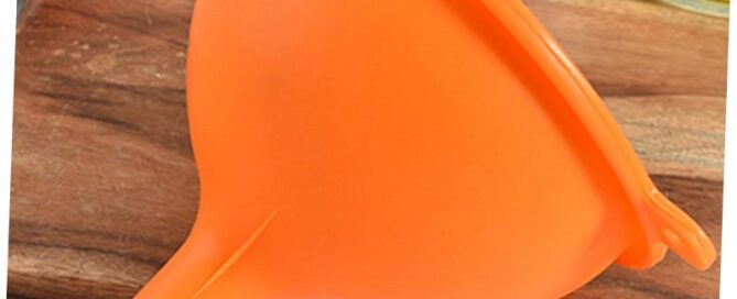 Silicone Strainers Funnel with Handle Spice Powder Funnel Tools Wide-Mouth Filler Cooking Utensils