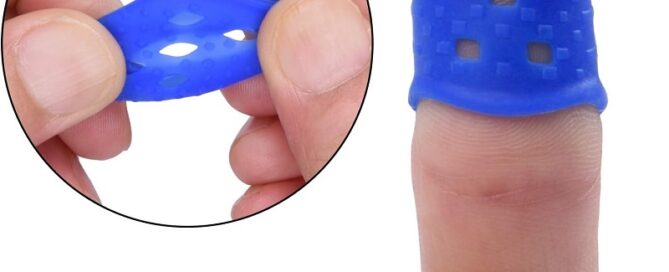 Silicone Thimble Fingertip Grips Paper Sorting Hand Sewing Money Counting Guitar Playing Silicone Needle Puller