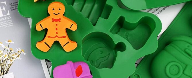 Christmas Silicone Molds Baking Mold for Mini Cakes Snowman Shape Silicone Mold