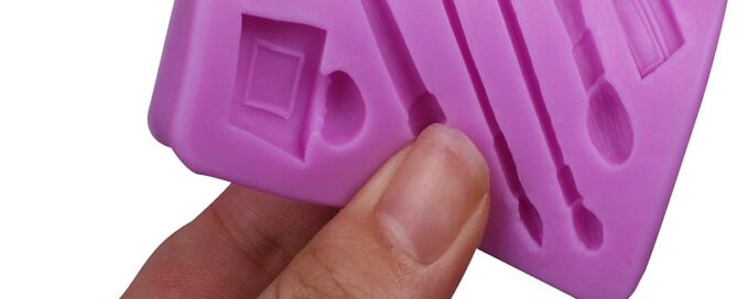 Makeup Chocolate Silicone Molds Lipstick Kiss Fondant Mold for Baking Girl's Birthday Cake Decoration