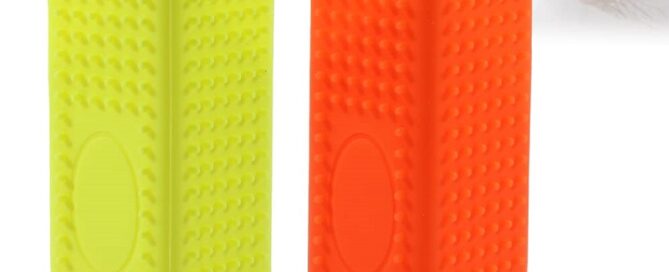 Pet Hair Remover Rubber Pet Hair Block Roller Cleaner Sofa Hollow Rubber Cleaner Brush