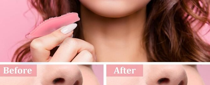Pink Silicone Lip Scrub Brush Silicone Exfoliating Brush Tool for Women Using A Silicone Smoothing Tool