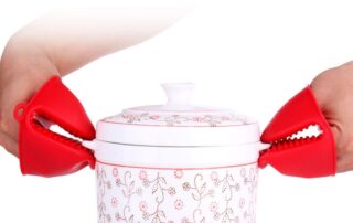 Silicone Cooking Pinch Grips Oven Mitts Potholder for Kitchen Cooking and Baking