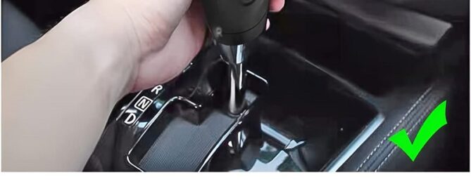 Car Gear Shift Knob Cover Elastic Silicone Anti-Slip Knob Stick Protector Universal Car Shifter Cover