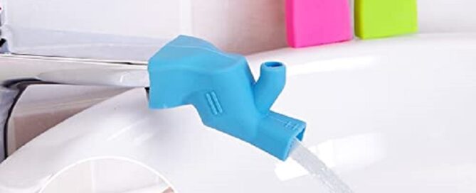 Kitchen Sink Faucet Silicone Extender Rubber Elastic Nozzle Guide Silicone Water Saving Tap Extension