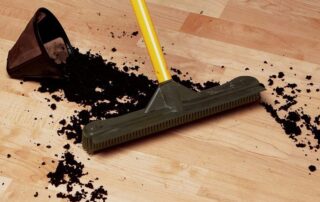 Notched Rubber Squeegee Rubber Broom Carpet Rake Silicone Squeegee for Removing Duster Windows Cleaning