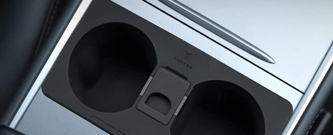 Silicone Center Console Cup Holder for Tesla Black Sucking Cup Holder Shockproof Silicone Water Cup Clip