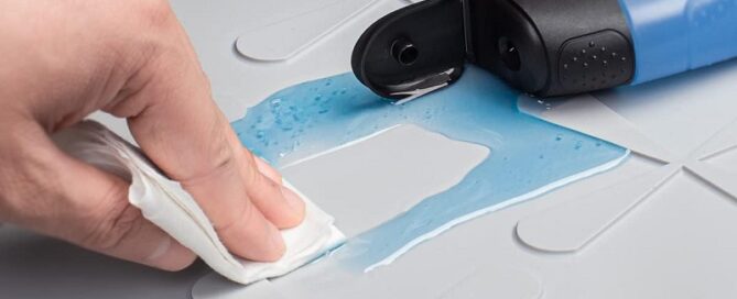 Sink Mat for kitchen Waterproof Silicone Under Sink Liner Cabinet Shelf Drip Tray