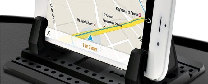 Silicone Cell Phone Holder Anti-Slip Silicone Car Phone Pad Mat