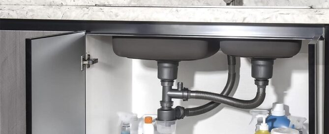 Sink Mats for the Kitchen Waterproof Silicone Under Kitchen Sink Liner Mat Thick Sink Rubber Mat with Lip