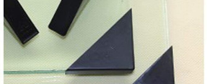 Black Triangle Shape Silicone Glass Corner Guards Covers Protectors Rubber Corner Protectors