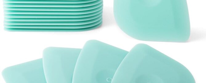Multifunctional Hard Card Multi-Edge Scraper Window Silicone Decal Remover Silicone Remover From Glass