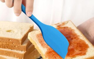 Heat-resistant Rubber Kitchen Spatula Mixing Cooking Scraping Tool for Baking Silicone Trowel & Scraper