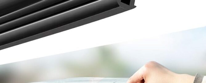 Car Windshield Trim Seal Strip for Dashboard Dust & Soundproofing Bonnet Seal Rubber Strip