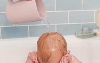 Silicone Baby Bath Rinse Cup 100% Food Grade Silicone Wash Rinser Cup Bath Silicone Tool