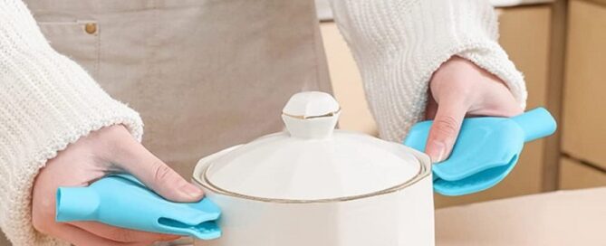 Silicone Insulation clamp Kitchen Cooking Hand Silicone edgers Silicone Funnel hot Pot Lid