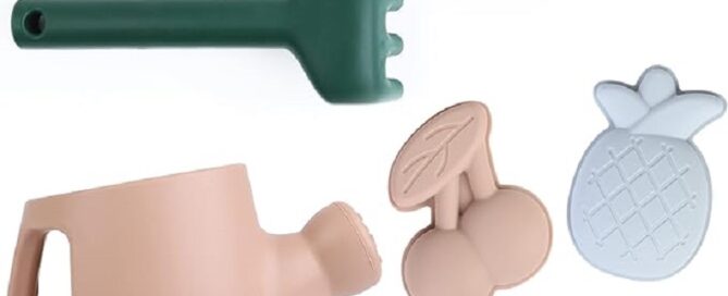Silicone Toddler Gardening Tools Silicone Beach Toys, Silicone Kids Shovel and Rake Watering Can