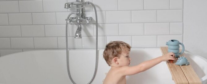Silicone Watering Can Silicone Bath Play Toy for Toddlers
