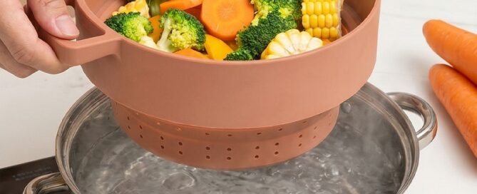 Heat-Resistant Silicone Folding Steamer Kitchen Strainers for Vegetables and Fruits